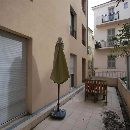 Vieux Port One Bedroom A05 * Cannes