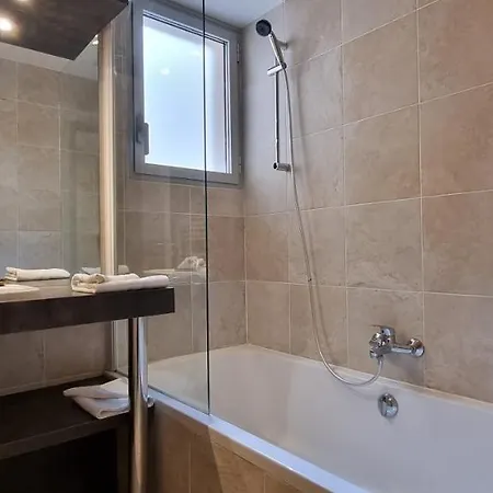 Apartment Vieux Port One Bedroom A05