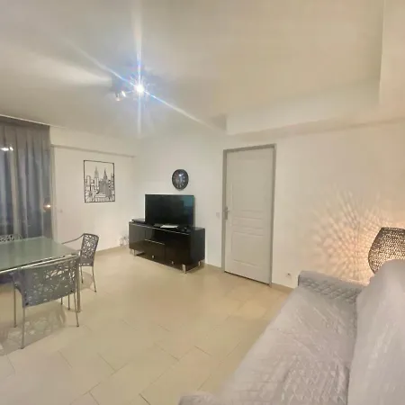 Vieux Port One Bedroom A05 Cannes